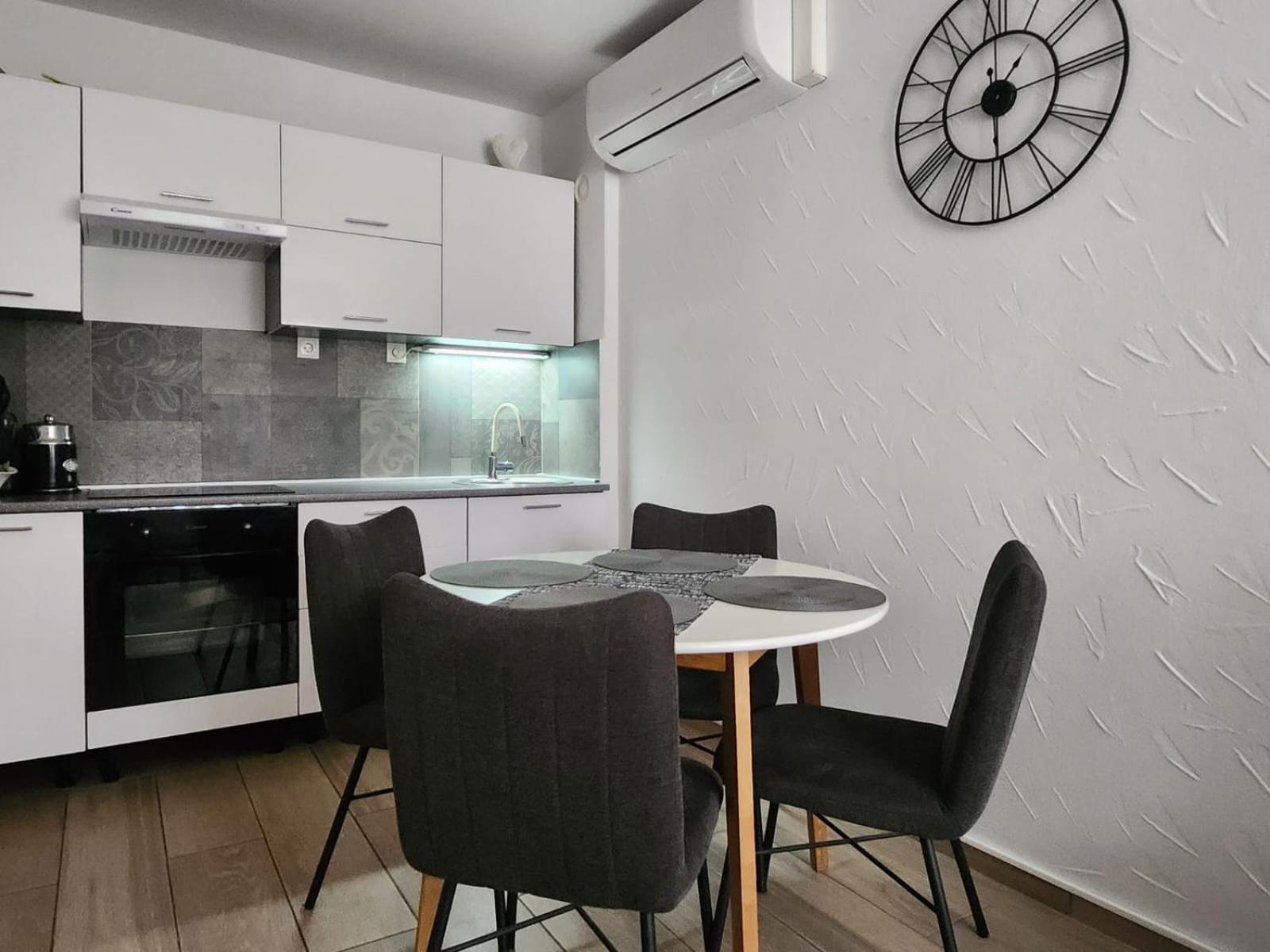 Apartman Ante Vinkovci Eksteriør billede